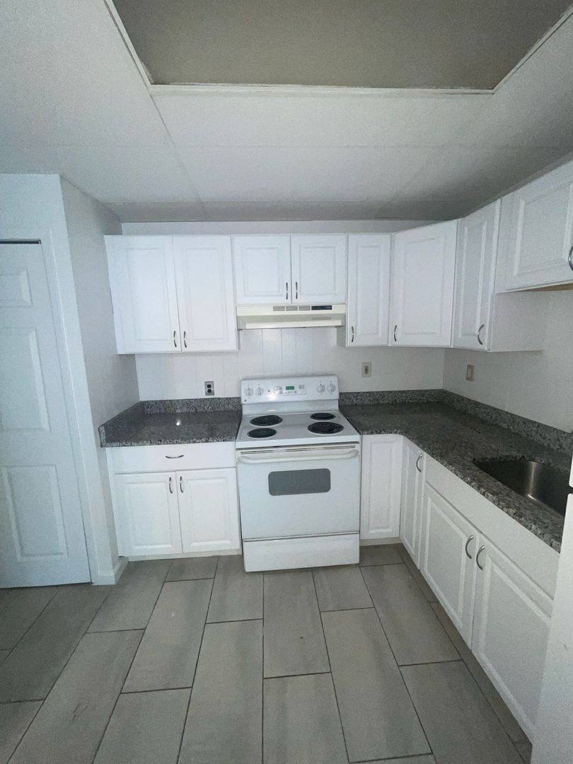 Apartment for rent at 9731 Joseph Campau St, Hamtramck, MI 48212
