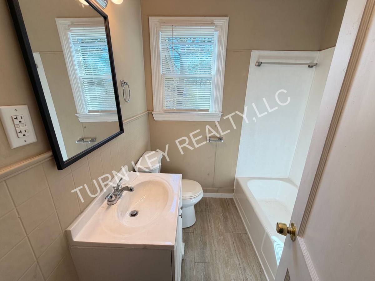 House for rent at 305 McPherson Ave, Birmingham, AL 35228