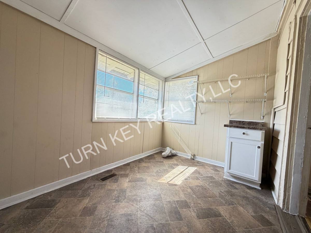 House for rent at 305 McPherson Ave, Birmingham, AL 35228