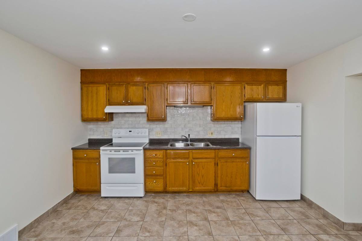 Apartment for rent at 181 State St, Ludlow, MA 01056