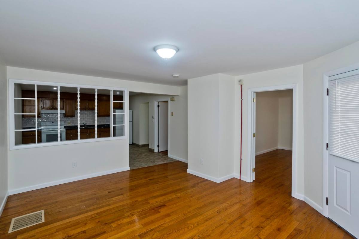 Apartment for rent at 181 State St, Ludlow, MA 01056