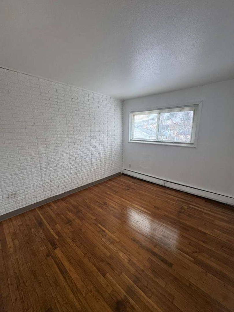 Apartment for rent at 241 Quinnipiac Ave, New Haven, CT 06513