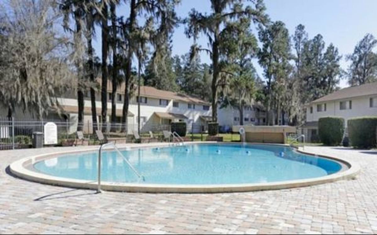 Townhouse for rent at 3760 NW 53rd Rd, Gainesville, FL 32653