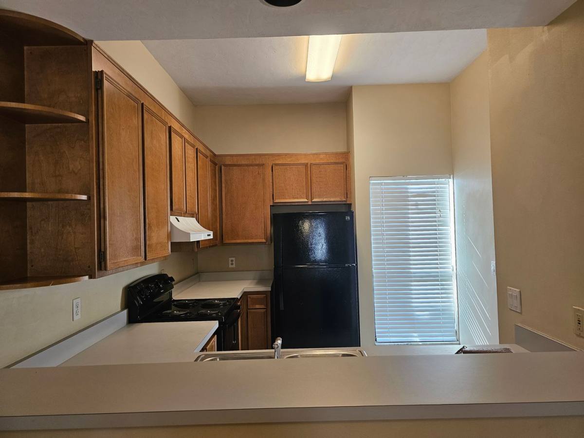 Townhouse for rent at 3760 NW 53rd Rd, Gainesville, FL 32653
