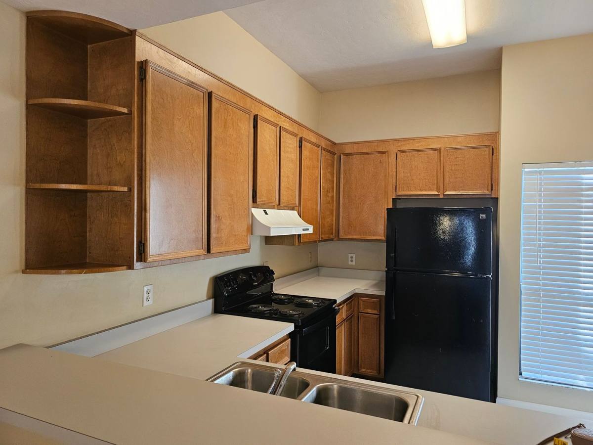 Townhouse for rent at 3760 NW 53rd Rd, Gainesville, FL 32653
