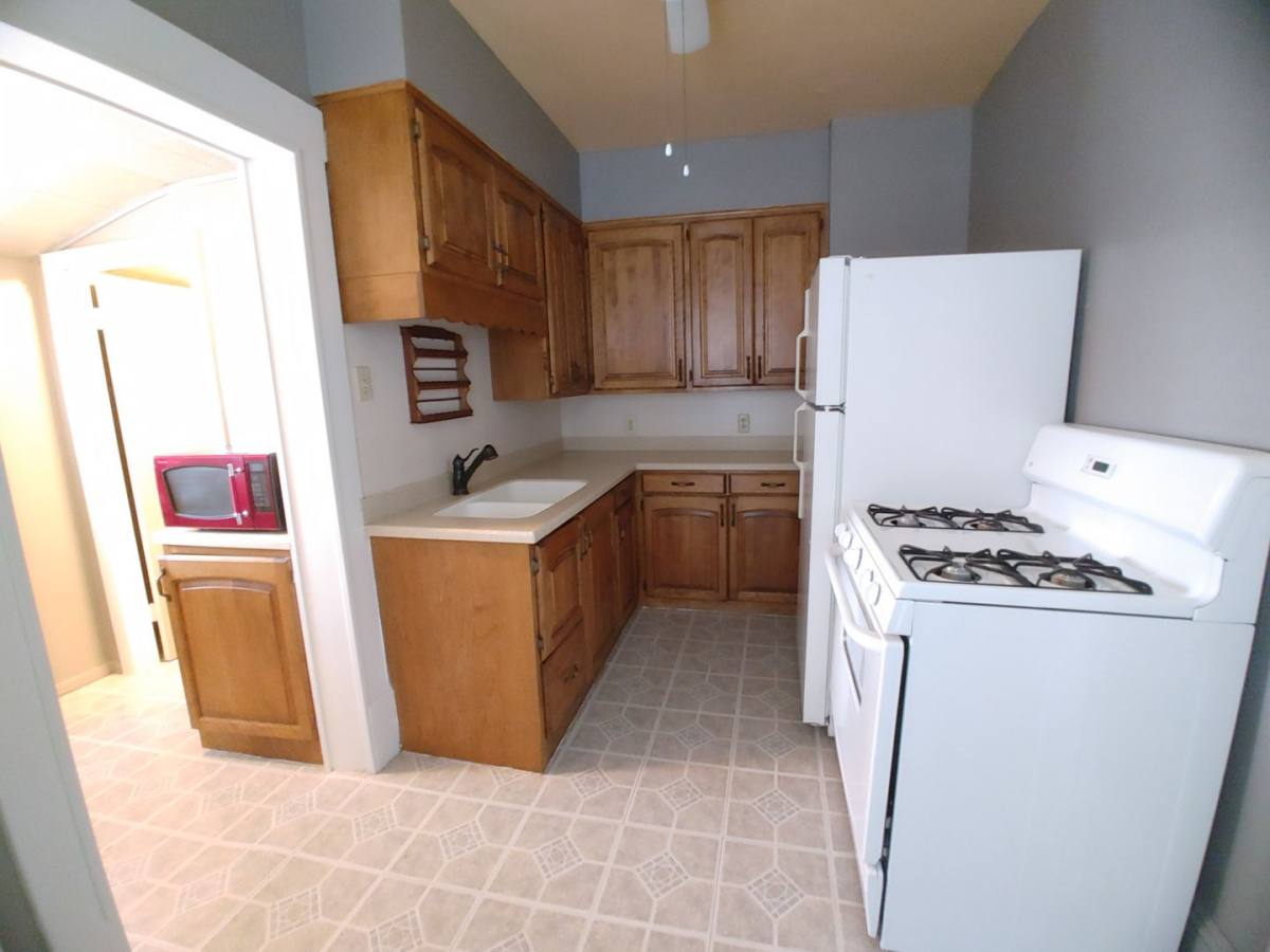House for rent at 918 N Oak, Bloomington, IL 61701