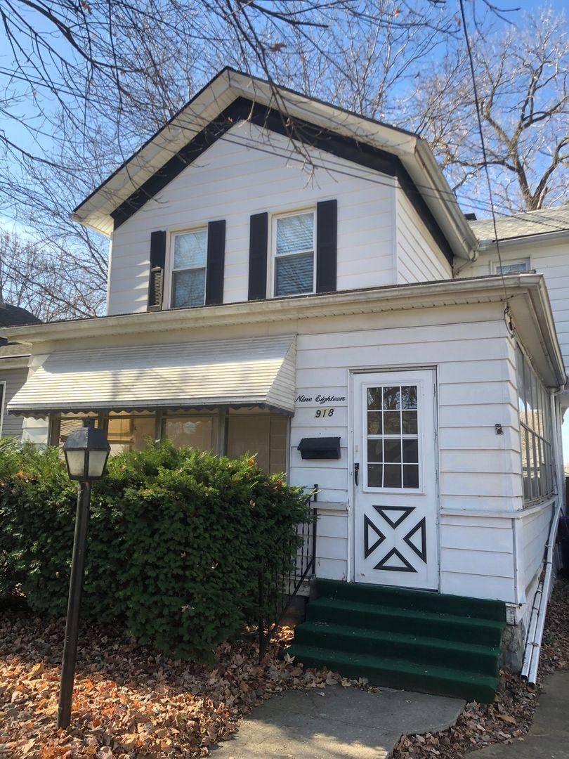 House for rent at 918 N Oak, Bloomington, IL 61701