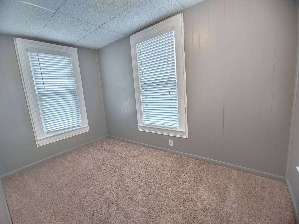 House for rent at 918 N Oak, Bloomington, IL 61701