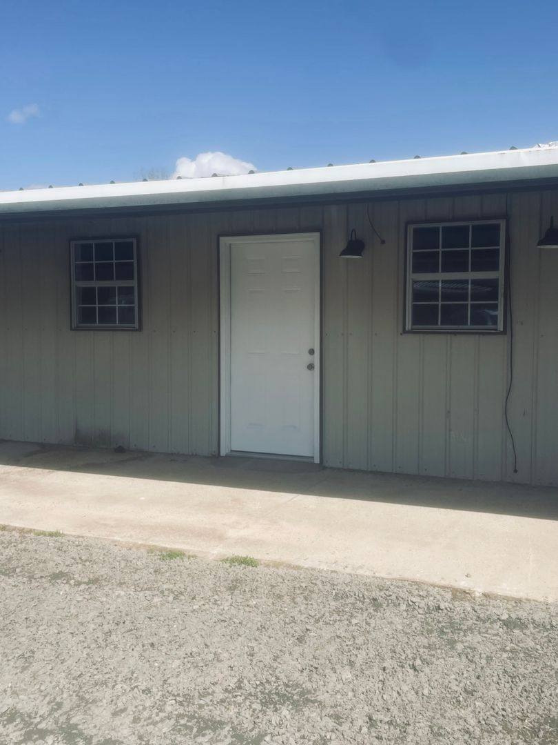 Apartment for rent at 12222 US-165, Glenmora, LA 71433