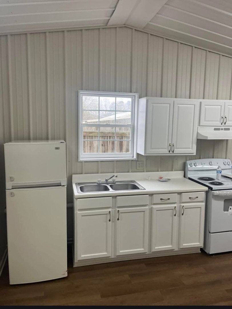 Apartment for rent at 12222 US-165, Glenmora, LA 71433