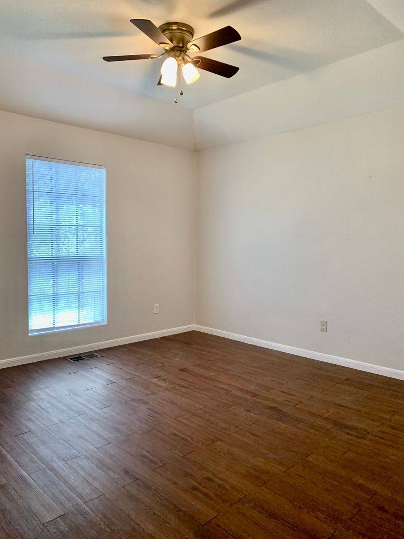 Townhouse for rent at 1628 Gordon Rd, San Marcos, TX 78666