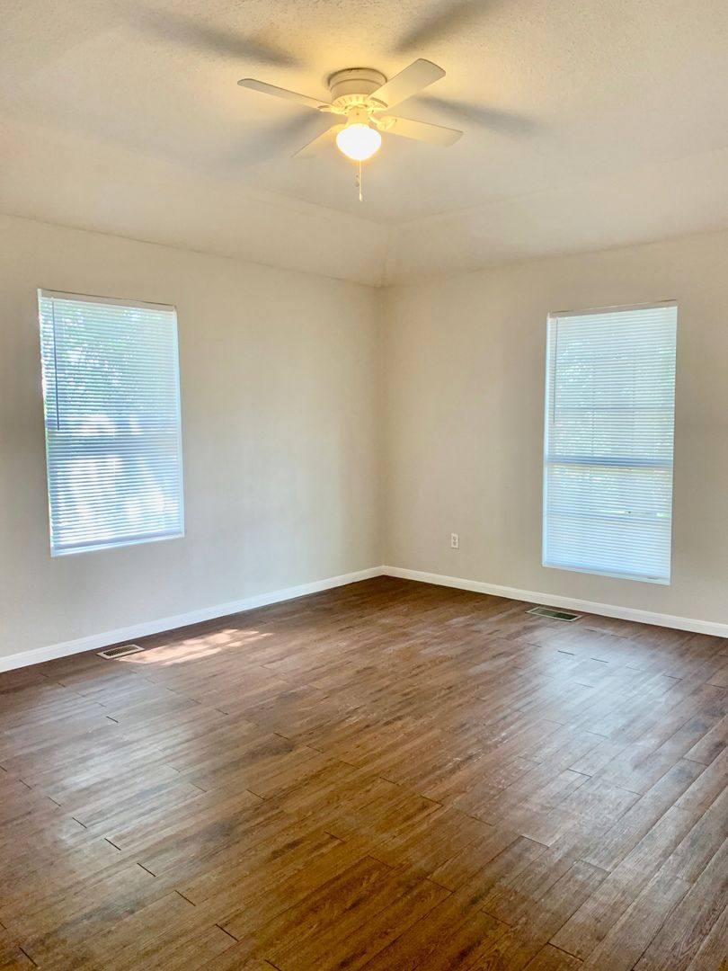 Townhouse for rent at 1628 Gordon Rd, San Marcos, TX 78666