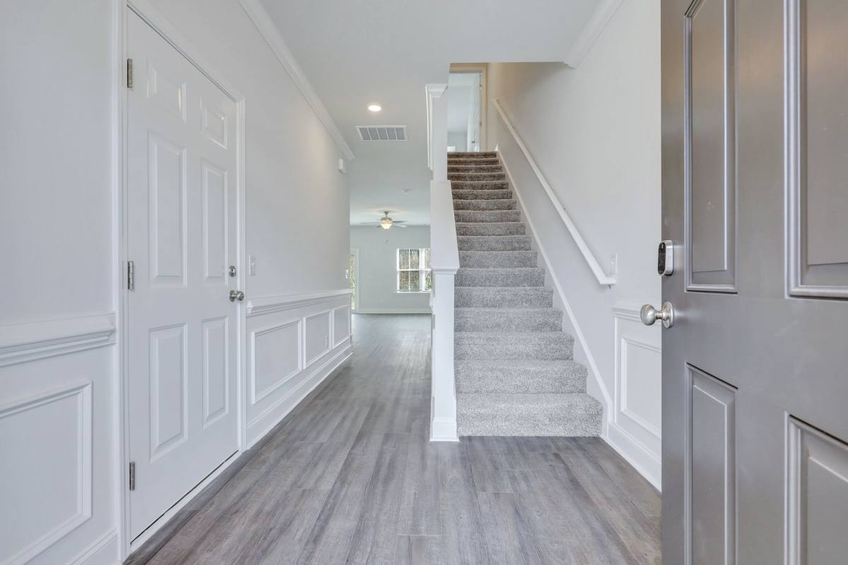 Townhouse for rent at 329 Governor Gwinnett Way, Pooler, GA 31322