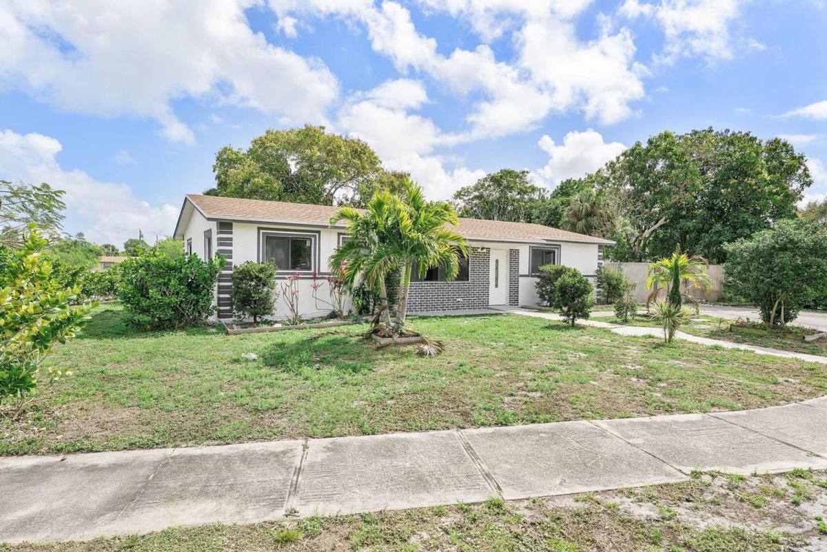 House for rent at 534 NW 3rd Terrace, Deerfield Beach, FL 33441