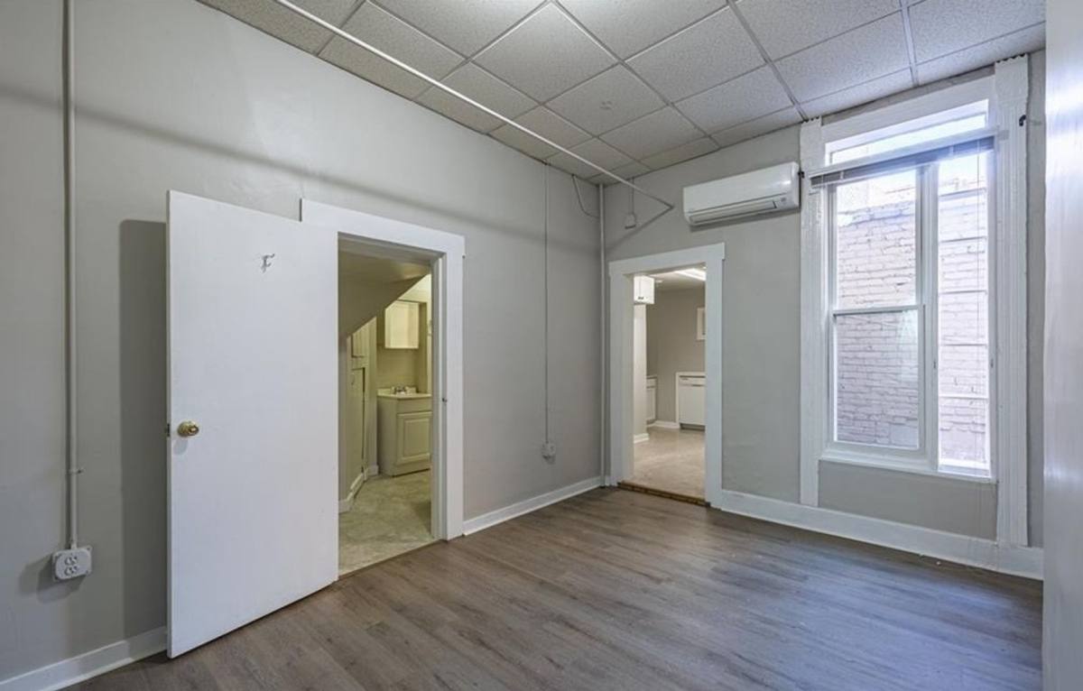 Apartment for rent at 102 N Lombary St, Richmond, VA 23220