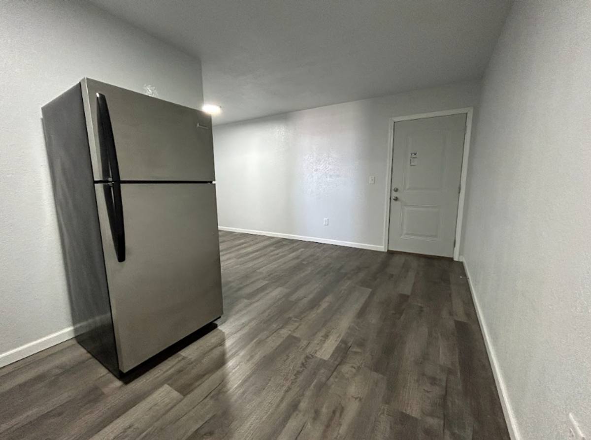 Apartment for rent at 123 N Main, Maryville, MO 64468