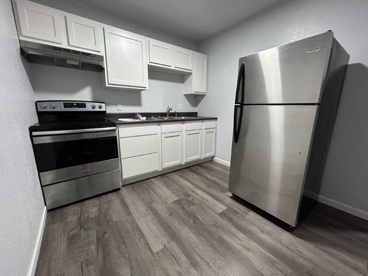 Apartment for rent at 123 N Main, Maryville, MO 64468