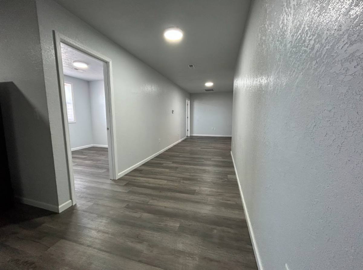 Apartment for rent at 123 N Main, Maryville, MO 64468