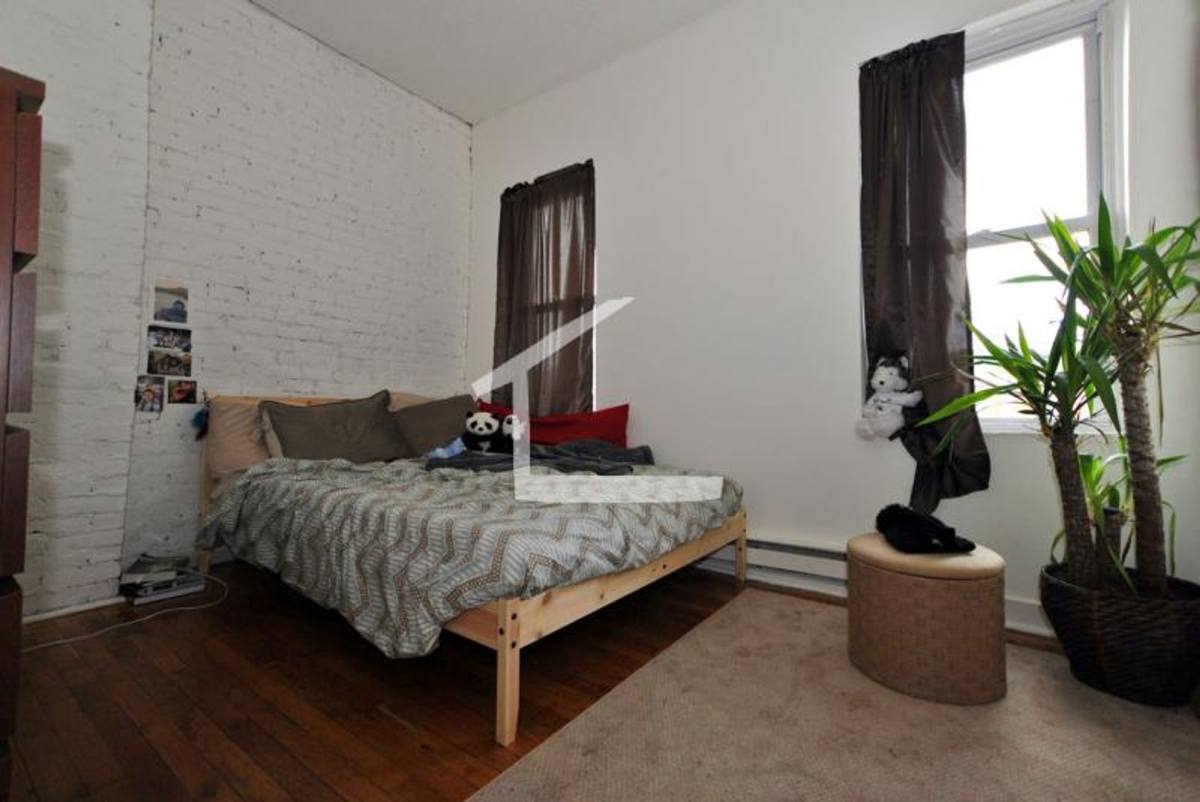 Apartment for rent at 894 Huntington Ave #7, Roxbury Crossing, MA 02120