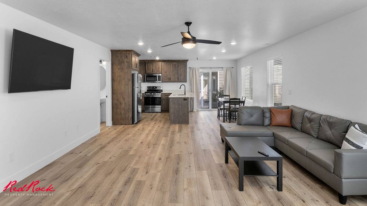Townhouse for rent at 266 N 300 W, Cedar City, UT 84720