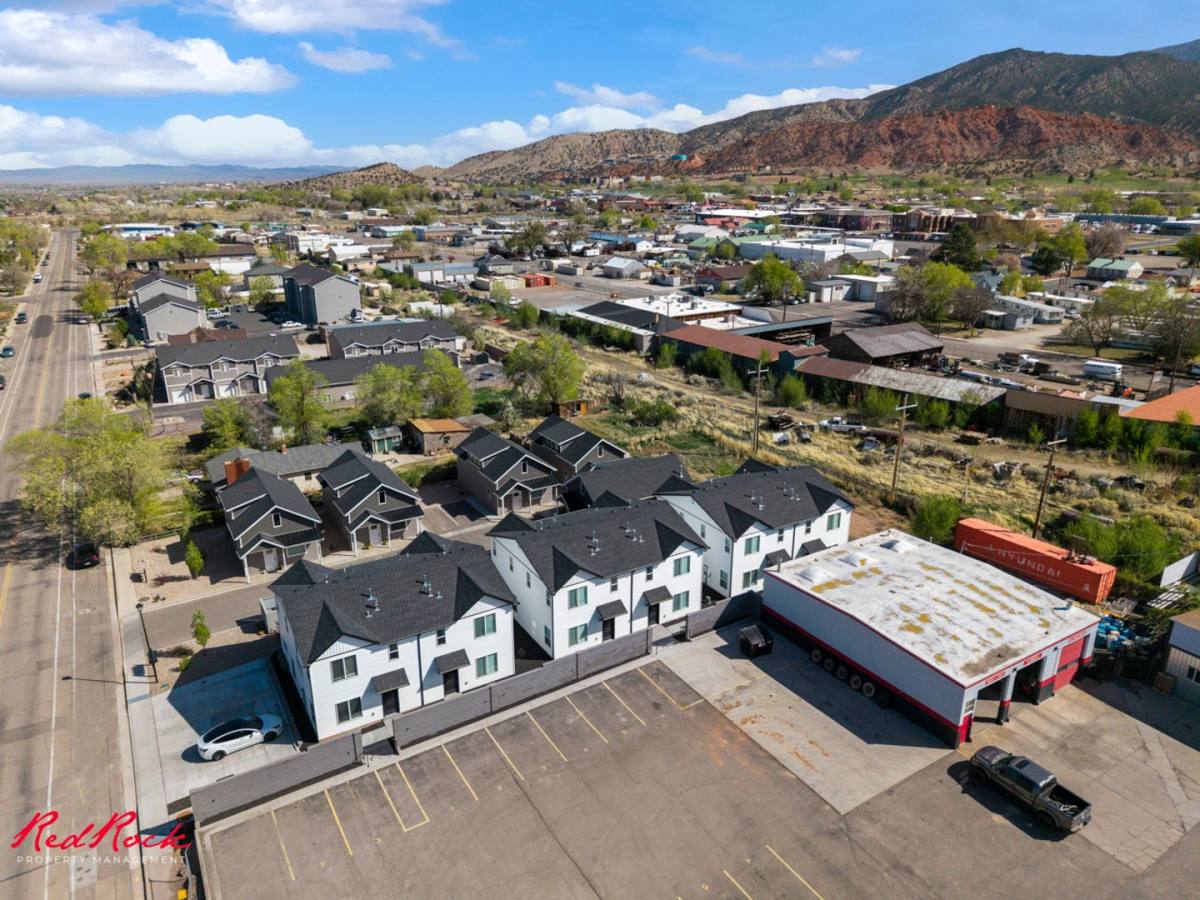 Townhouse for rent at 266 N 300 W, Cedar City, UT 84720