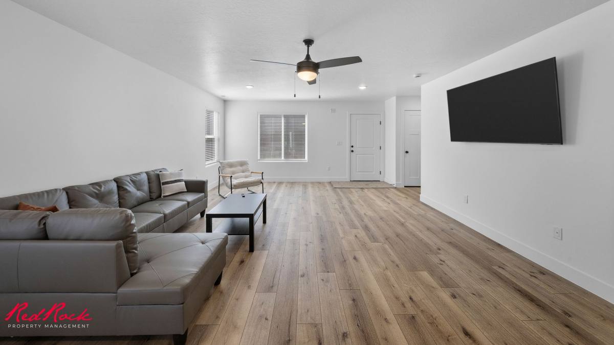 Townhouse for rent at 266 N 300 W, Cedar City, UT 84720