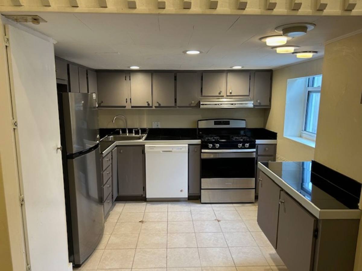 Apartment for rent at 1840 Jancey St, Pittsburgh, PA 15206