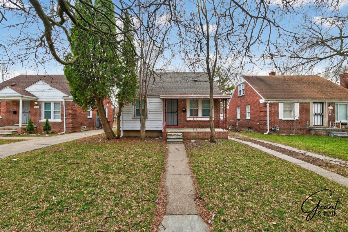 House for rent at 12716 Riad St, Detroit, MI 48224