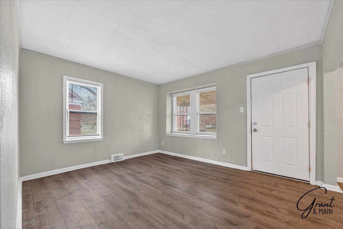 House for rent at 12716 Riad St, Detroit, MI 48224
