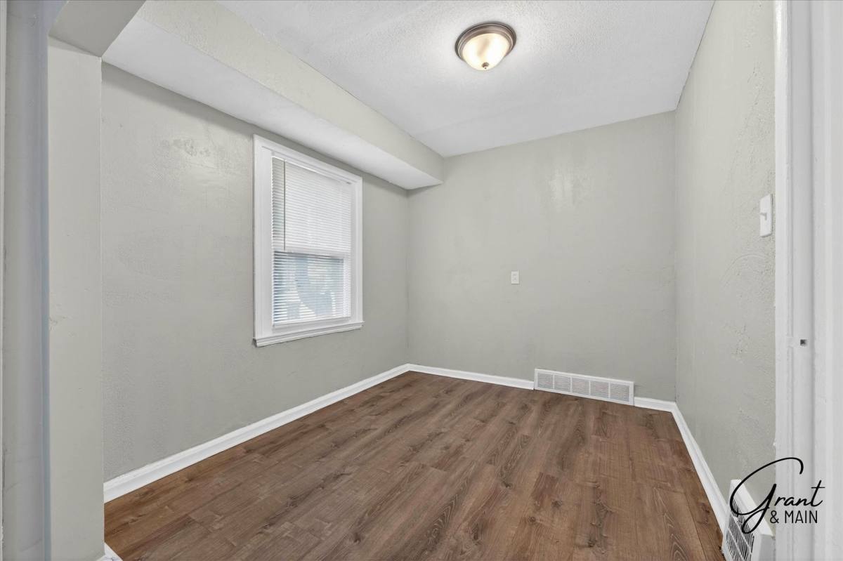 House for rent at 12716 Riad St, Detroit, MI 48224