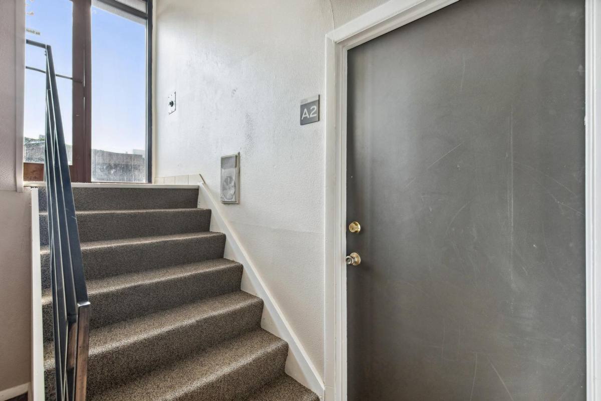 Apartment for rent at 126 E Lake Ave, Peoria, IL 61614