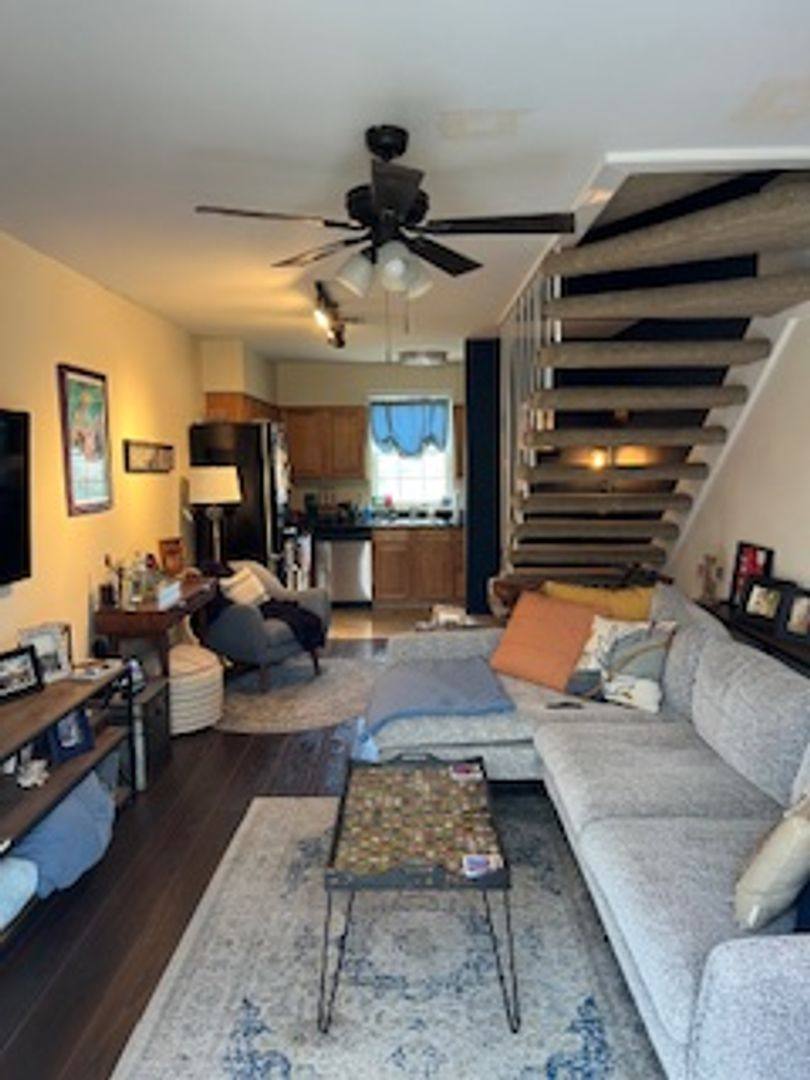 Condo for rent at 301 Seattle St, New Orleans, LA 70124
