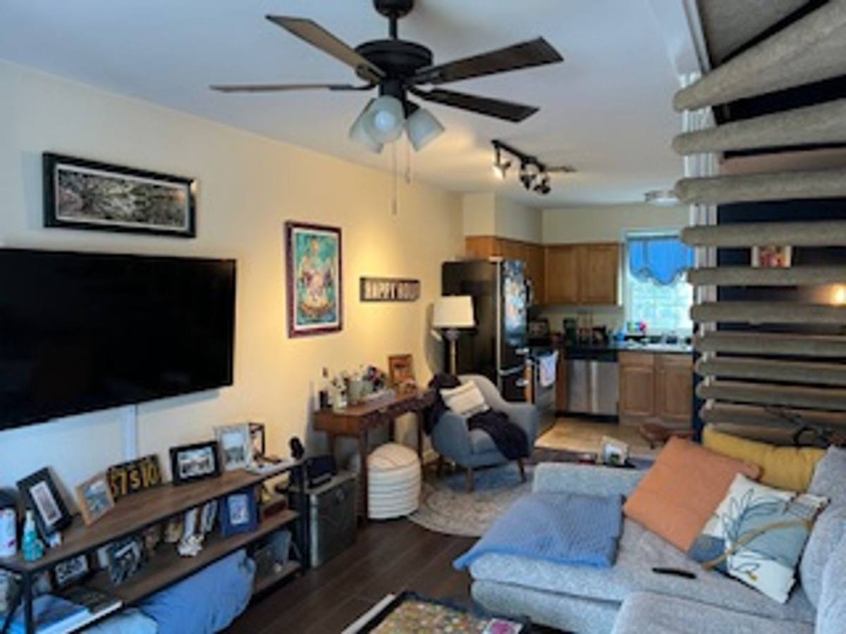 Condo for rent at 301 Seattle St, New Orleans, LA 70124