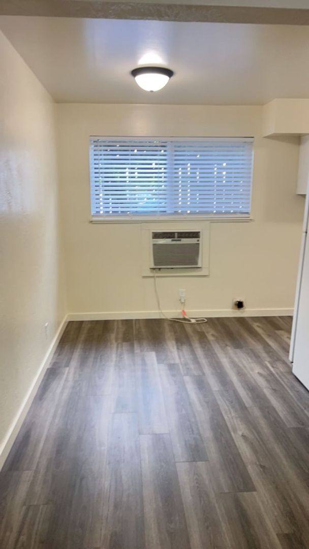 Apartment for rent at 721 Bennett Ave, Medford, OR 97504