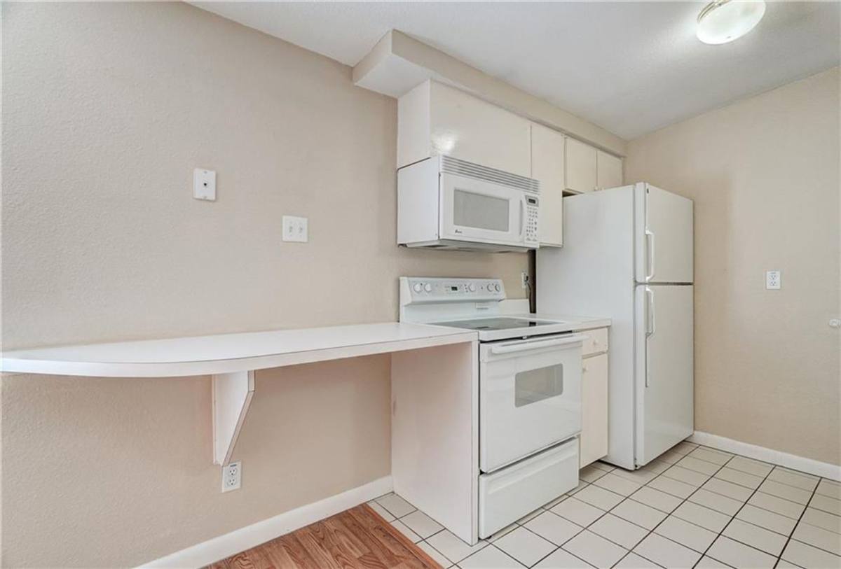 Condo for rent at 2408 Longview St, Austin, TX 78705