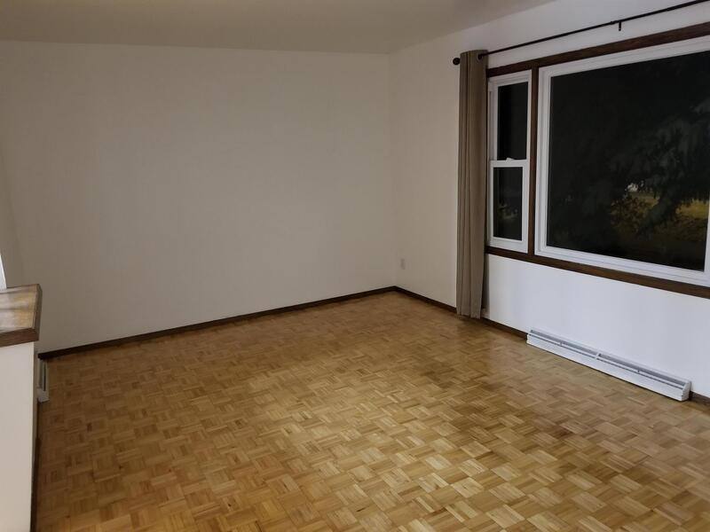 Apartment for rent at 1097 - 1099 Laurel Court, Neenah, WI 54956