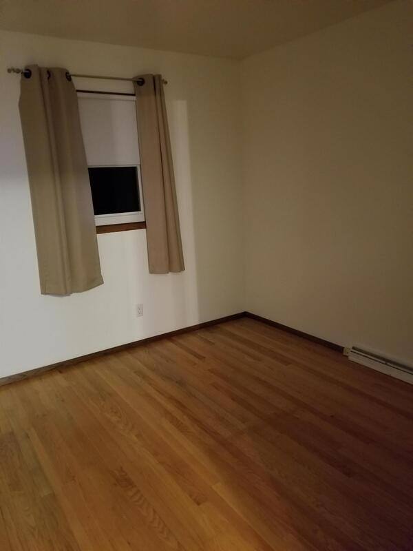 Apartment for rent at 1097 - 1099 Laurel Court, Neenah, WI 54956