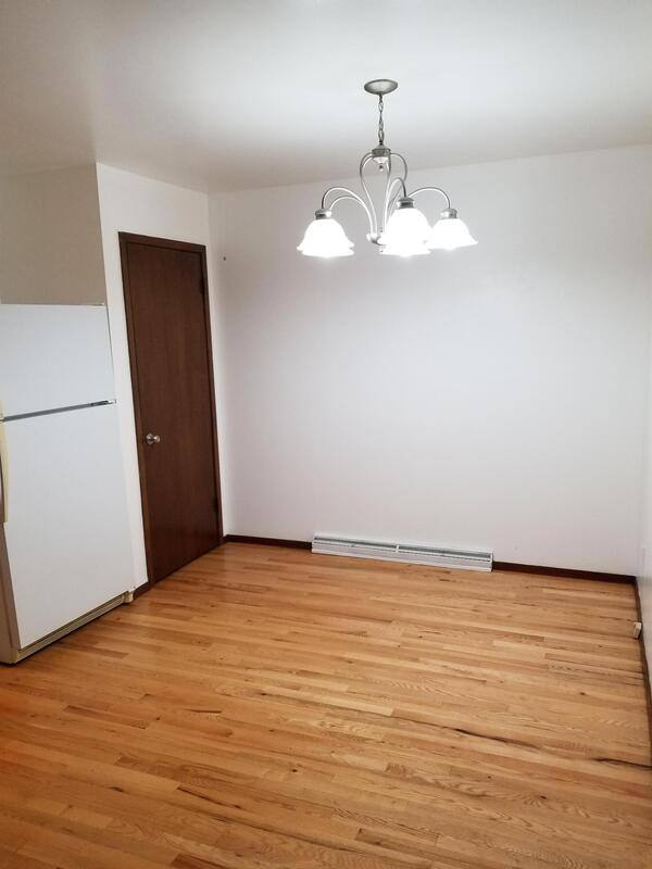 Apartment for rent at 1097 - 1099 Laurel Court, Neenah, WI 54956