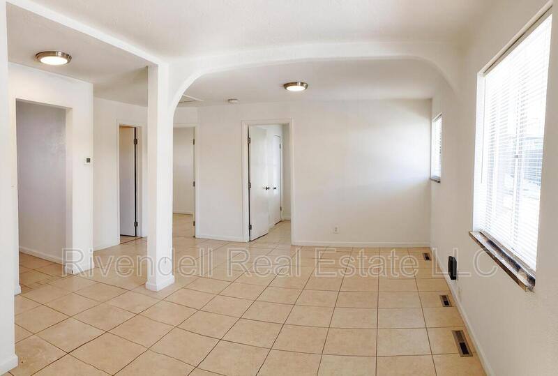 Apartment for rent at 1496 Joliet St, Aurora, CO 80010