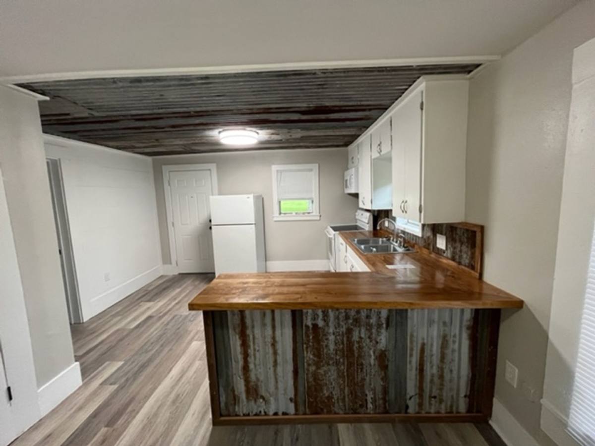 House for rent at 439 Co Rd, Nacogdoches, TX 75961