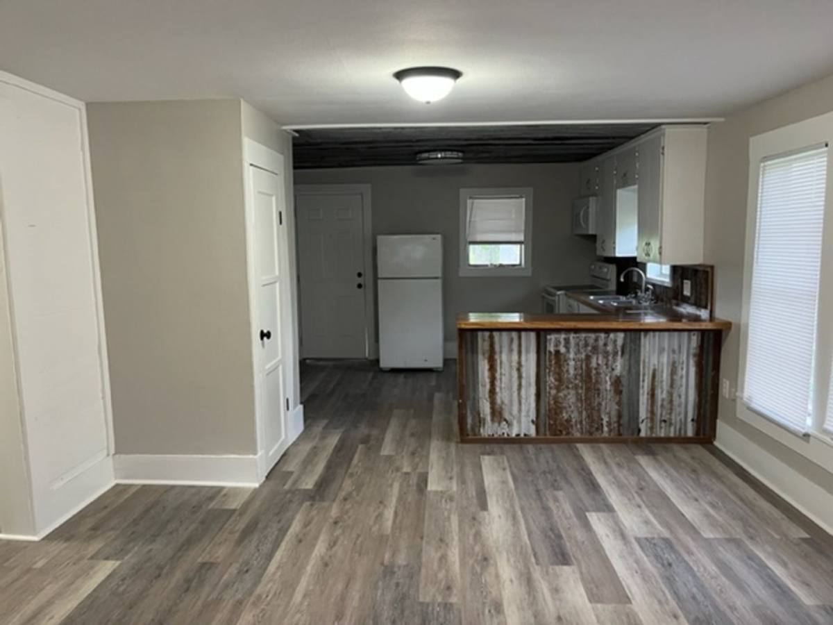 House for rent at 439 Co Rd, Nacogdoches, TX 75961