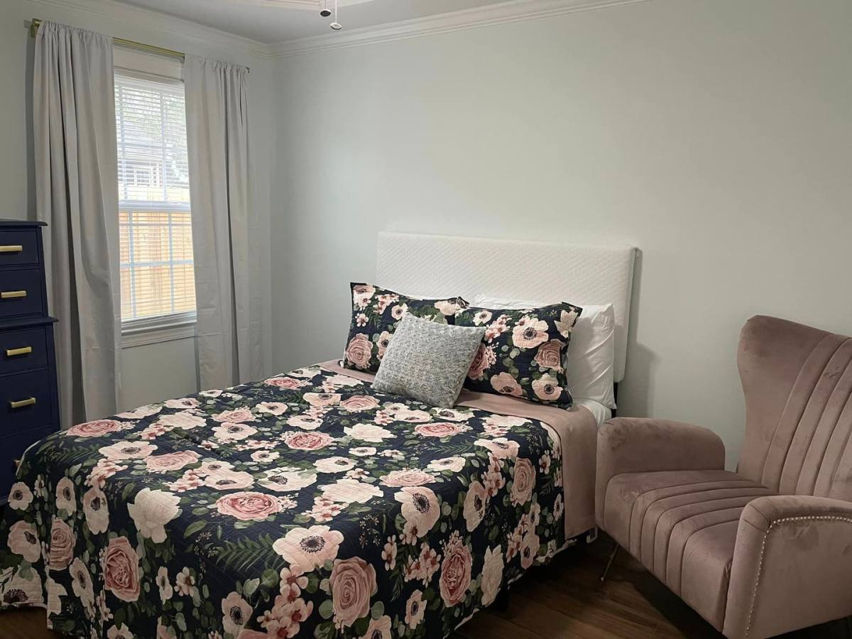 Condo for rent at 616 E Duffy St, Savannah, GA 31401