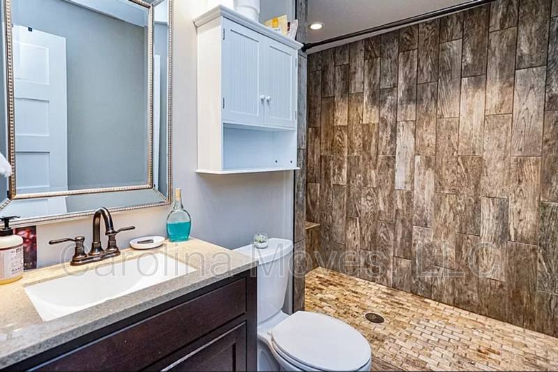 House for rent at 25 Venning Court, Greenville, SC 29609