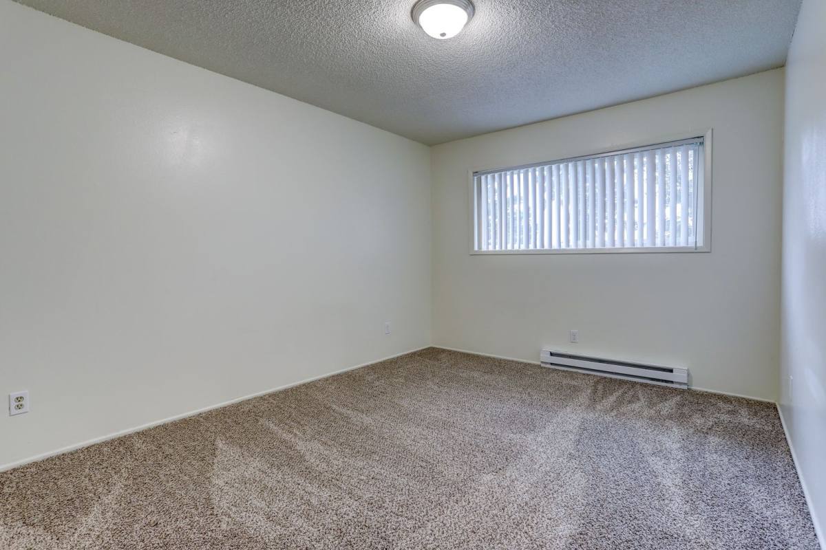 Apartment for rent at 19511 NE Halsey St, Portland, OR 97230
