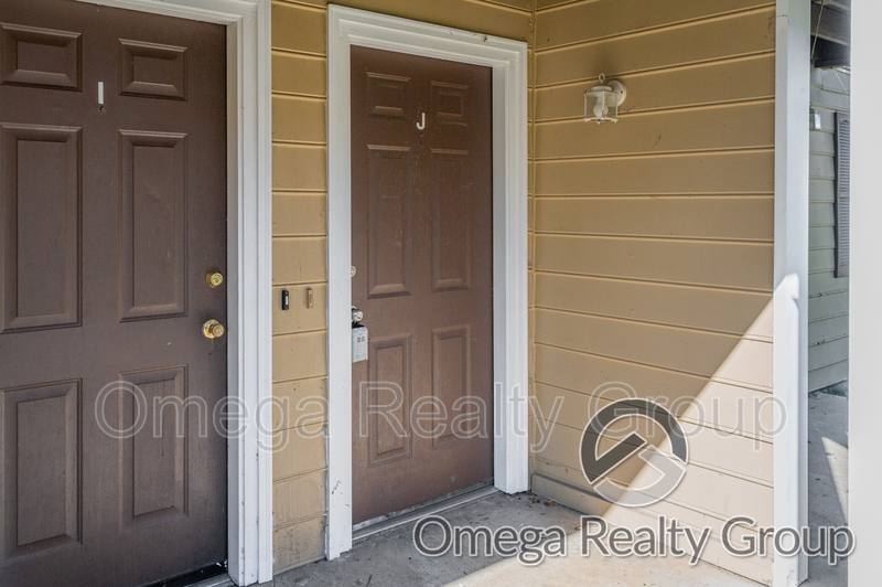 Apartment for rent at 156 Patton St W, Jemison, AL 35085