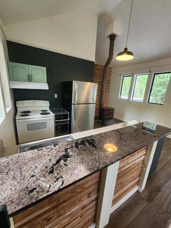 House for rent at 12896 Rices Crossing Rd #COTTAGE, Chico, CA 95926