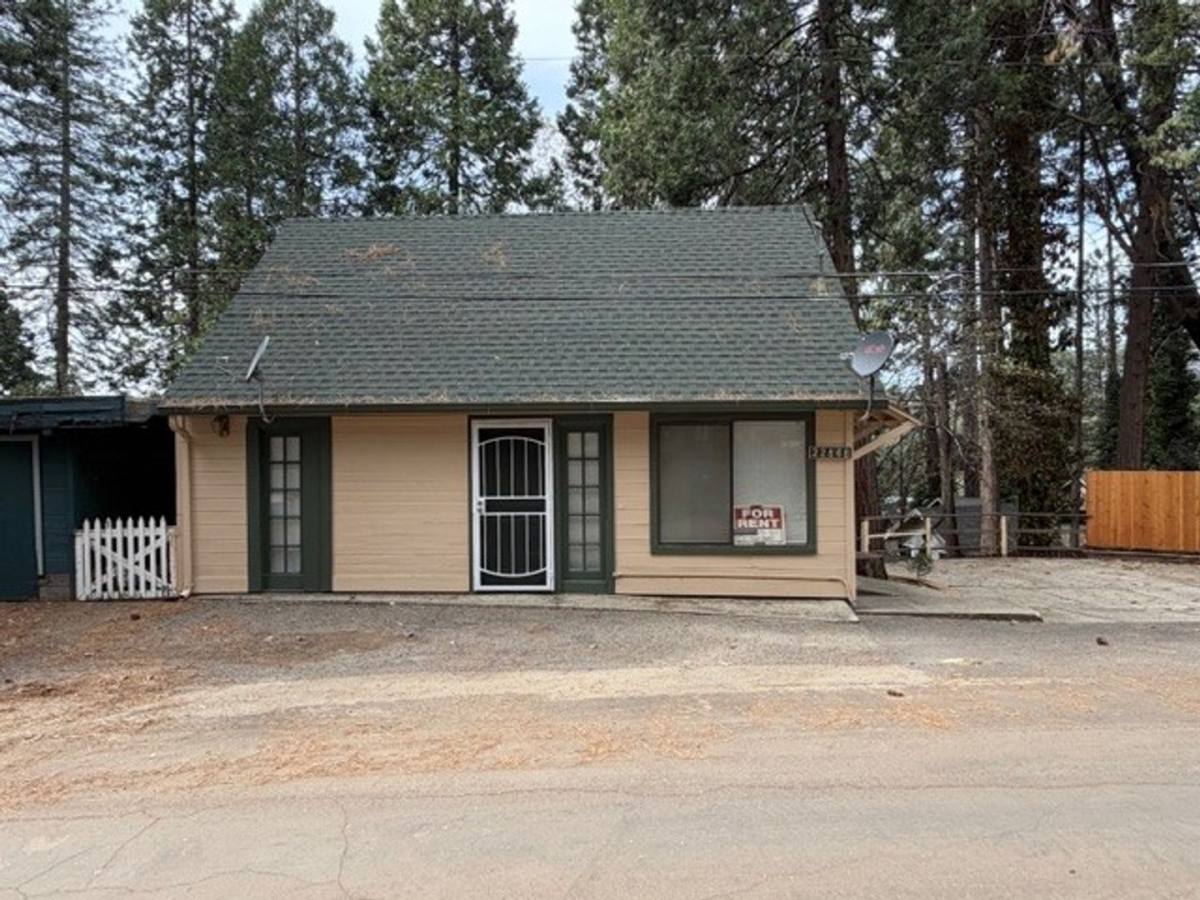 House for rent at 22868 Black Hawk Dr, Sonora, CA 95370
