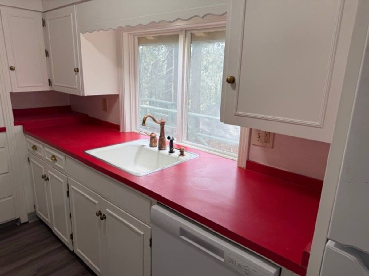 House for rent at 22870 Black Hawk Dr, Twain Harte, CA 95383
