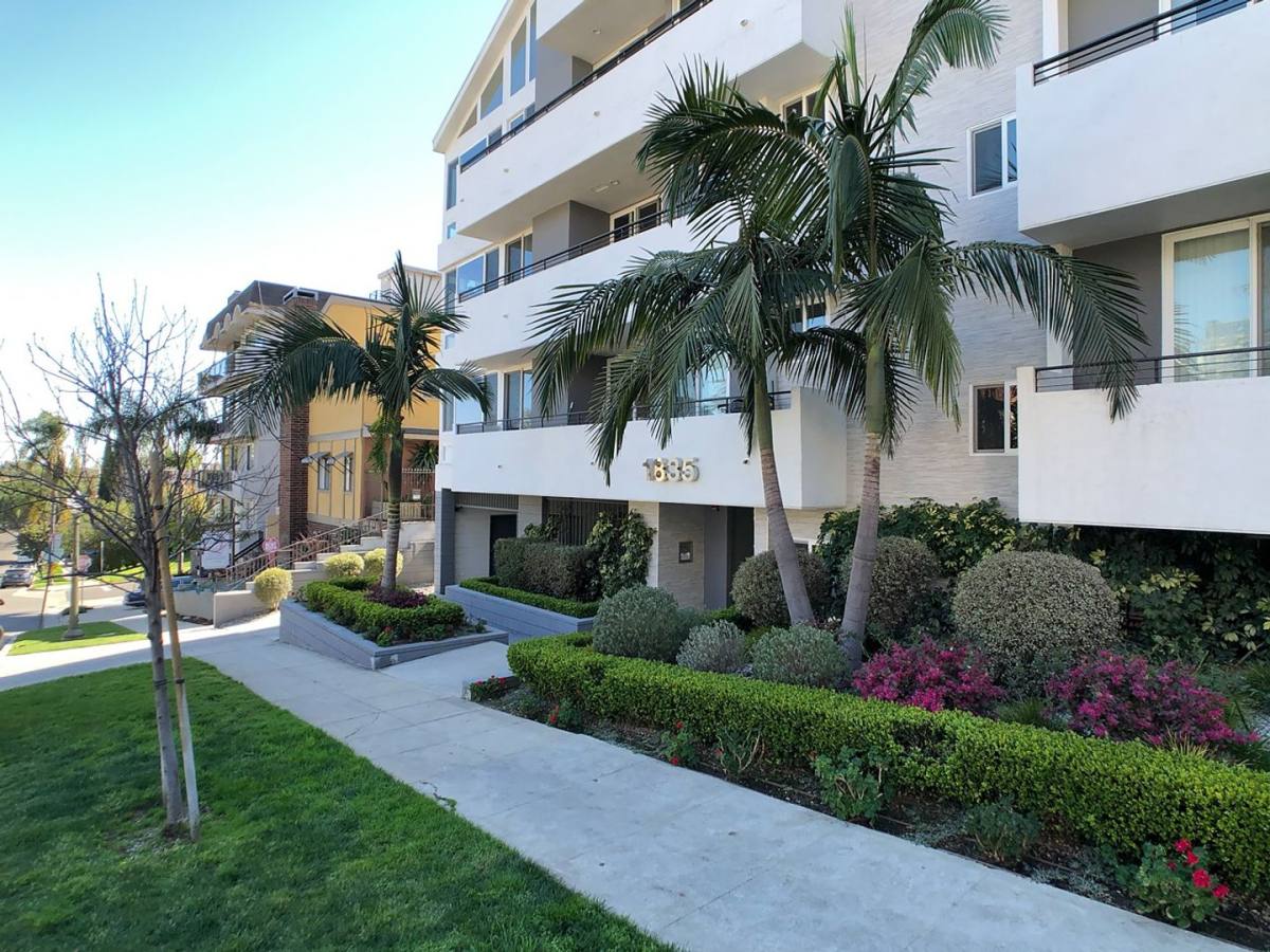 Apartment for rent at 1835 Holmby Ave, Los Angeles, CA 90025
