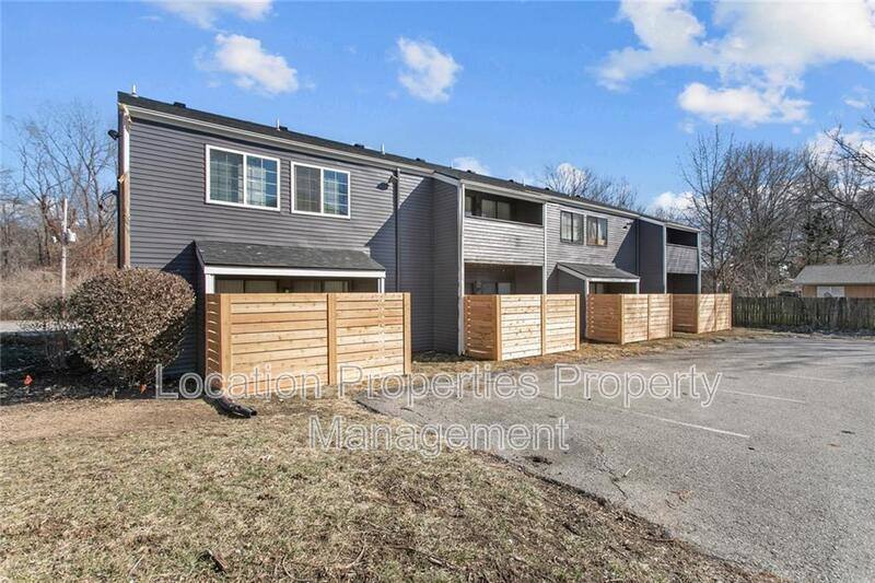 Apartment for rent at 1502 W 25th Court - D3 #D3, Lawrence, KS 66046